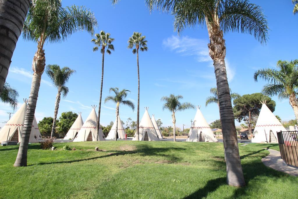 Motel Wigwam